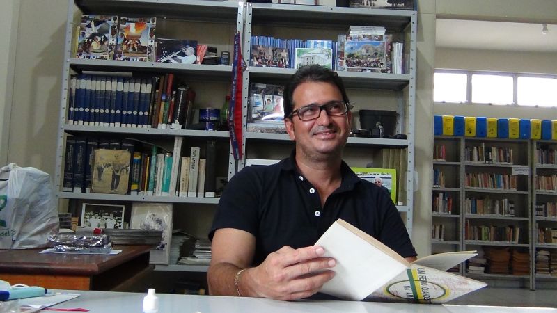 Antônio Munhoz - Formado em Educação Física